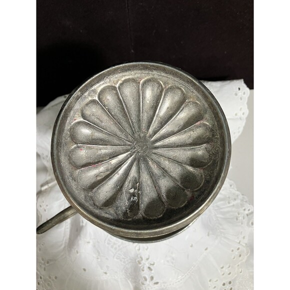 Vintage Dilly Metal & Wood Chamberstick Finger Loop Candle Holder - Picture 4 of 5